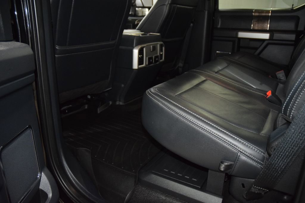 Used 2022 Ford F350 Lariat w/ Black Appearance Package image 42