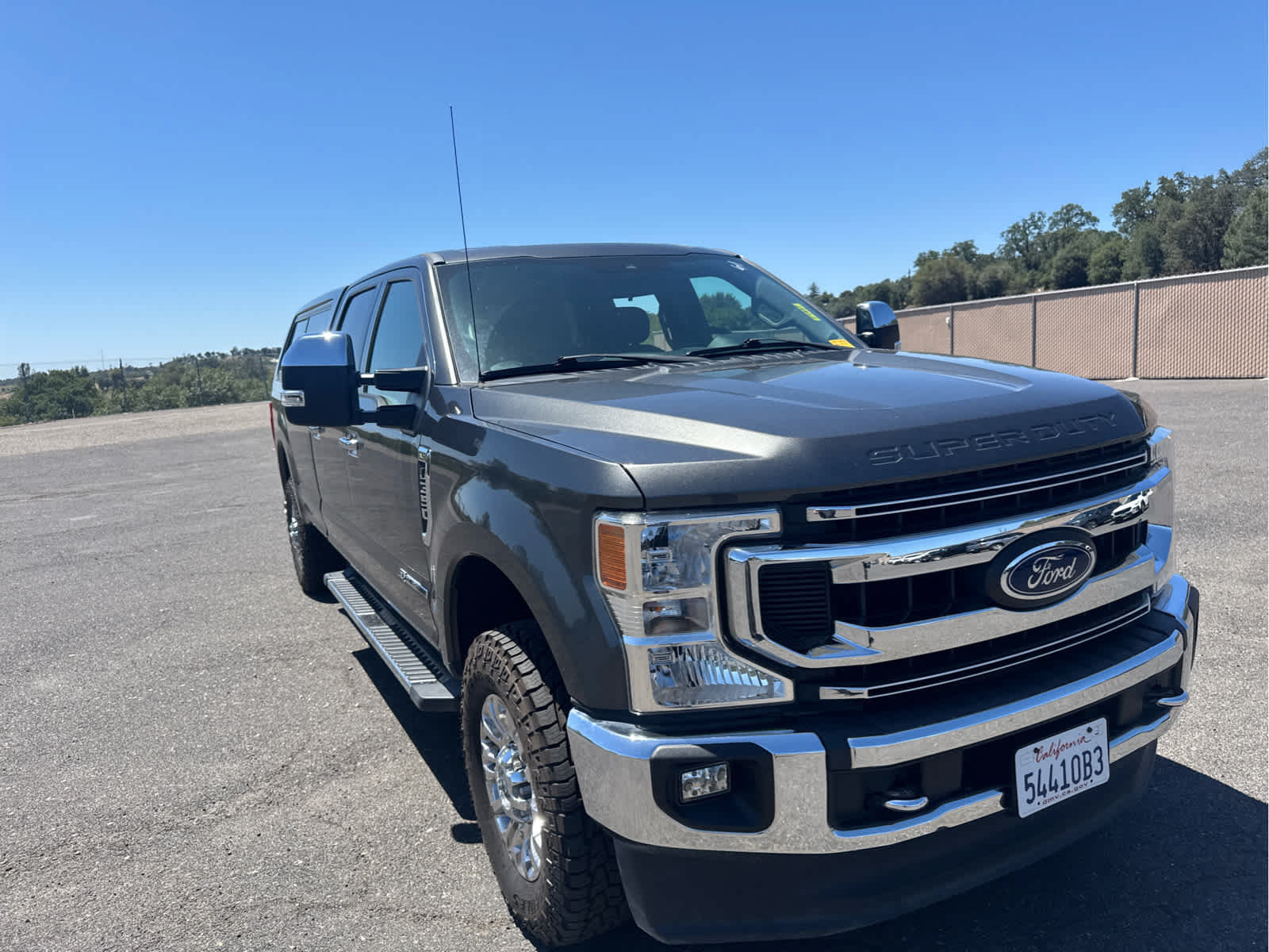 Used 2020 Ford F350 XLT w/ XLT Premium Package AWD/4WD image 3