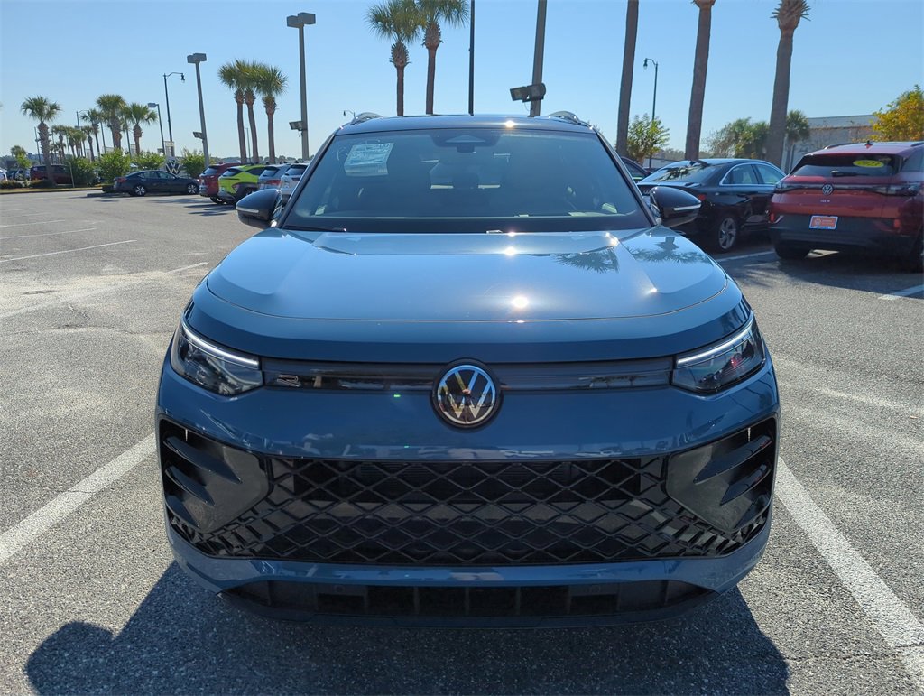 New 2026 Volkswagen Tiguan SE R-Line image 11