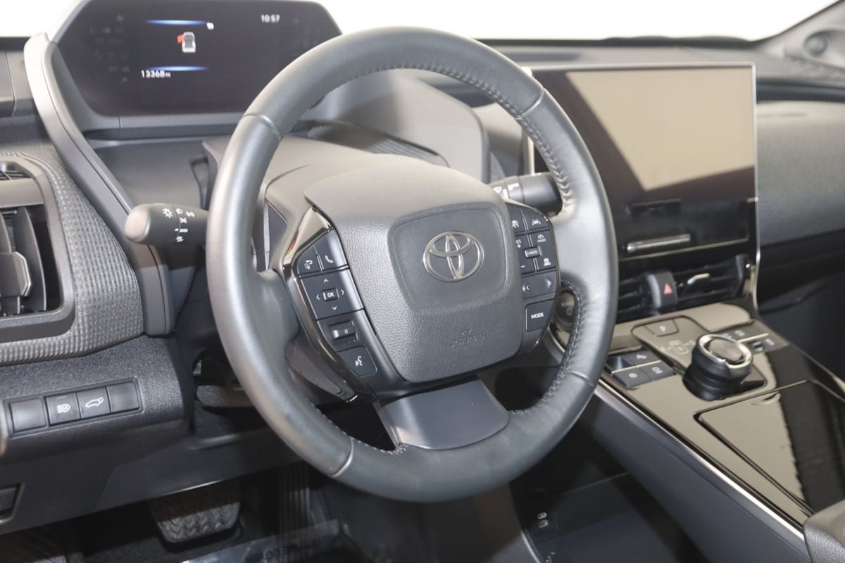 Used 2023 Toyota bZ4X AWD w/ Weather Package image 6