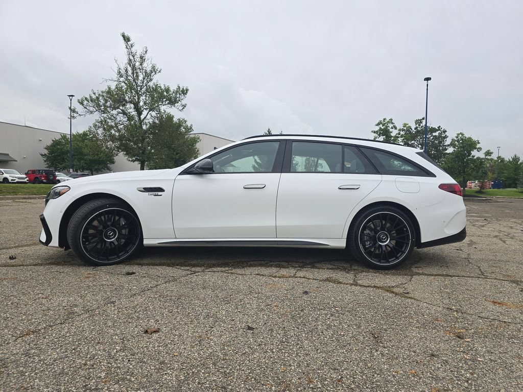 New 2027 Mercedes-Benz E 53 AMG e 4MATIC Wagon image 13