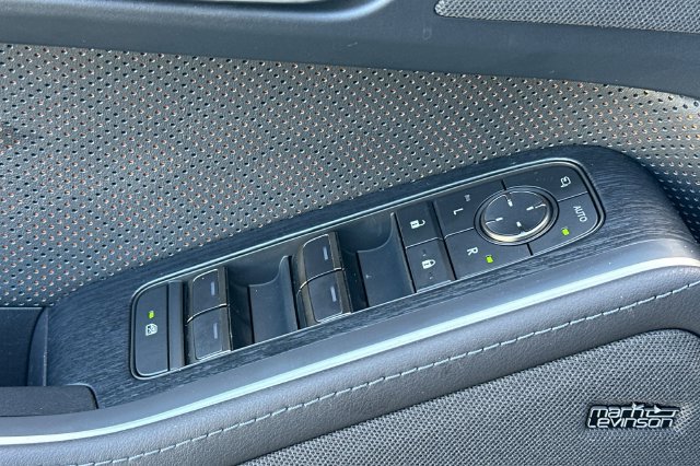 Used 2024 Lexus GX 550 w/ Accessory Package (Z1) AWD/4WD image 13