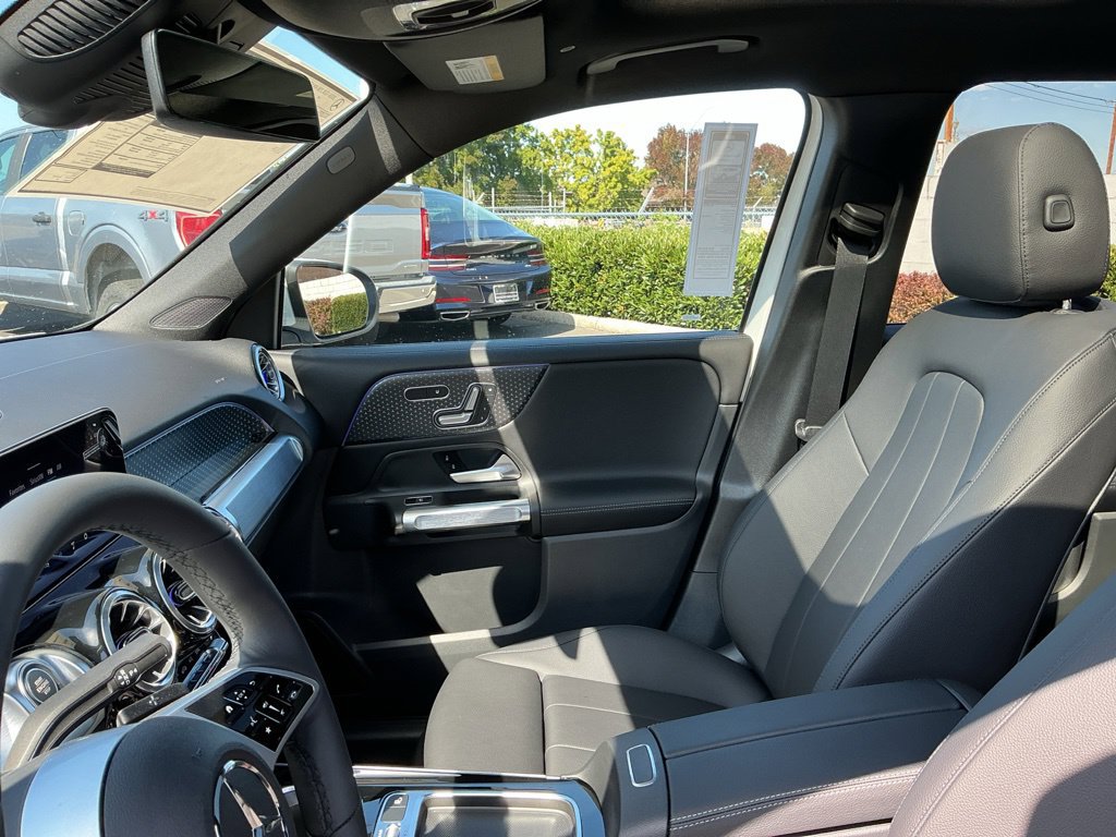 New 2026 Mercedes-Benz GLB 250 4MATIC image 11