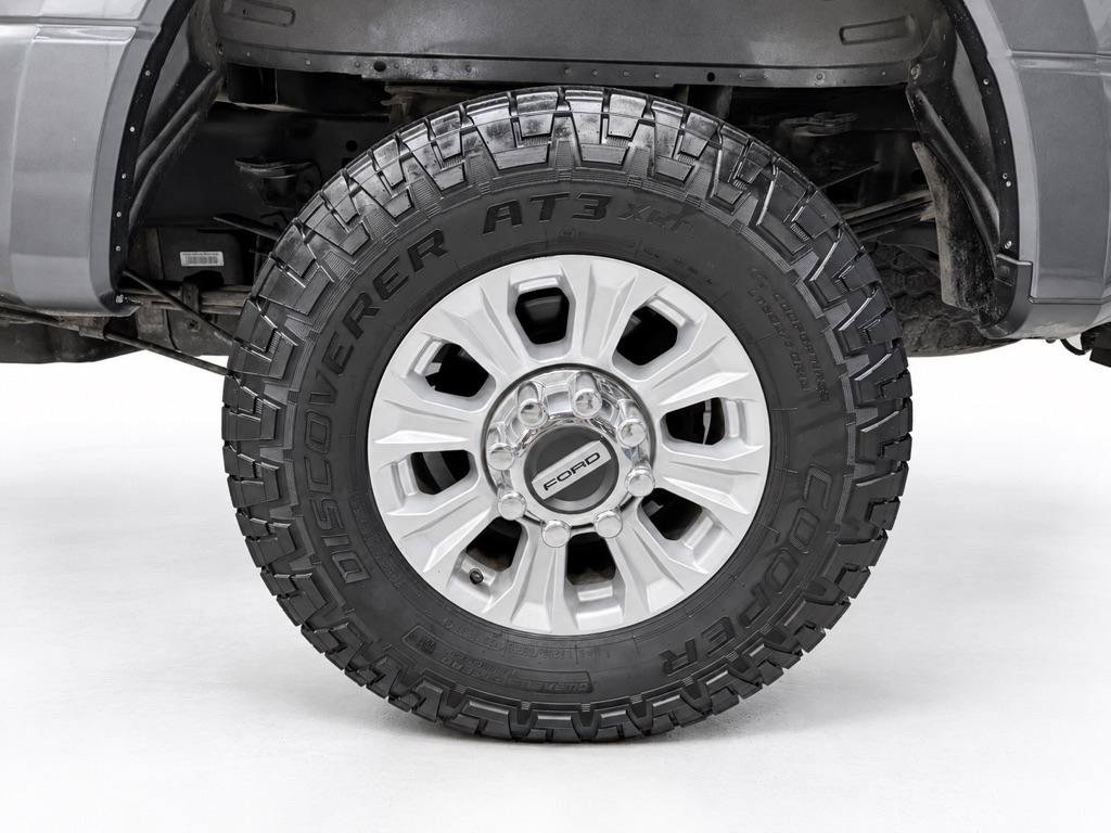 Used 2020 Ford F250 XLT AWD/4WD image 23