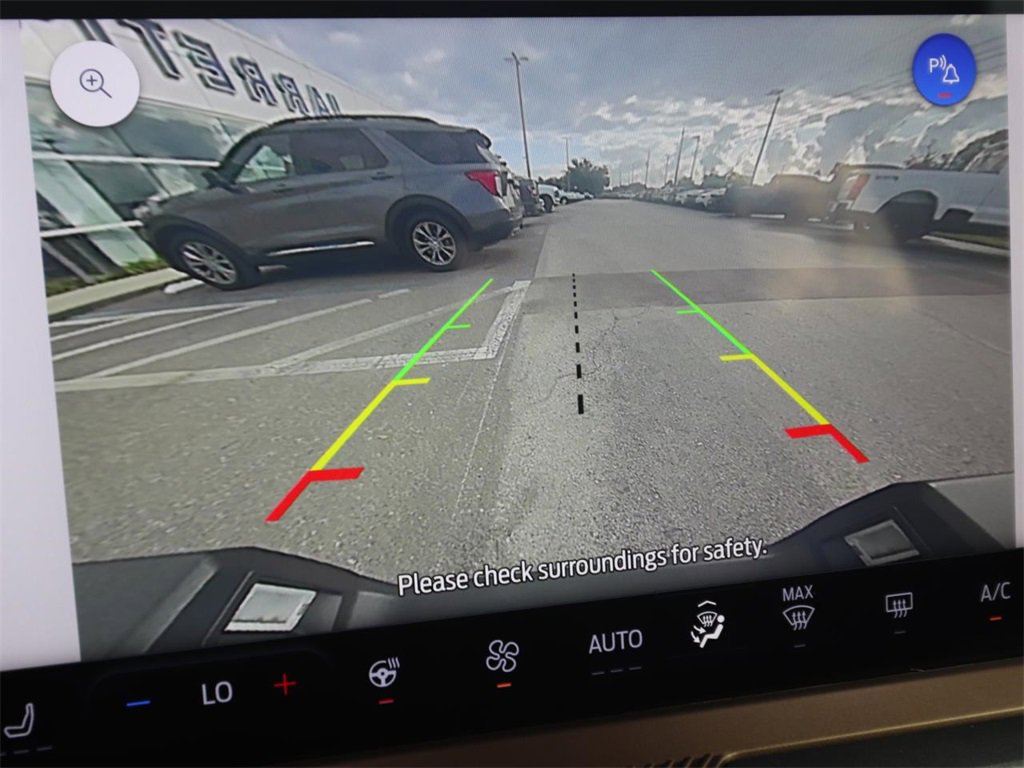 Used 2025 Ford Bronco Sport Outer Banks image 4