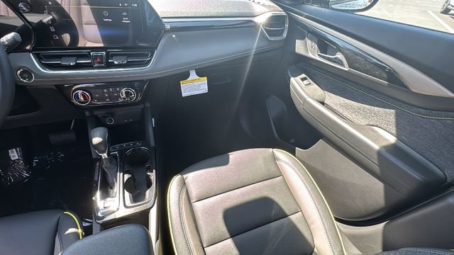 New 2025 Chevrolet TrailBlazer ACTIV w/ Driver Confidence Package FWD image 19