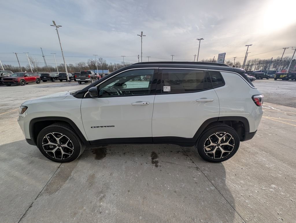 New 2026 Jeep Compass Limited image 8