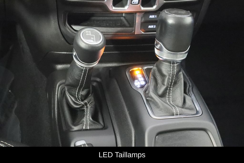 Used 2022 Jeep Wrangler Unlimited Sahara w/ Dual Top Group image 13