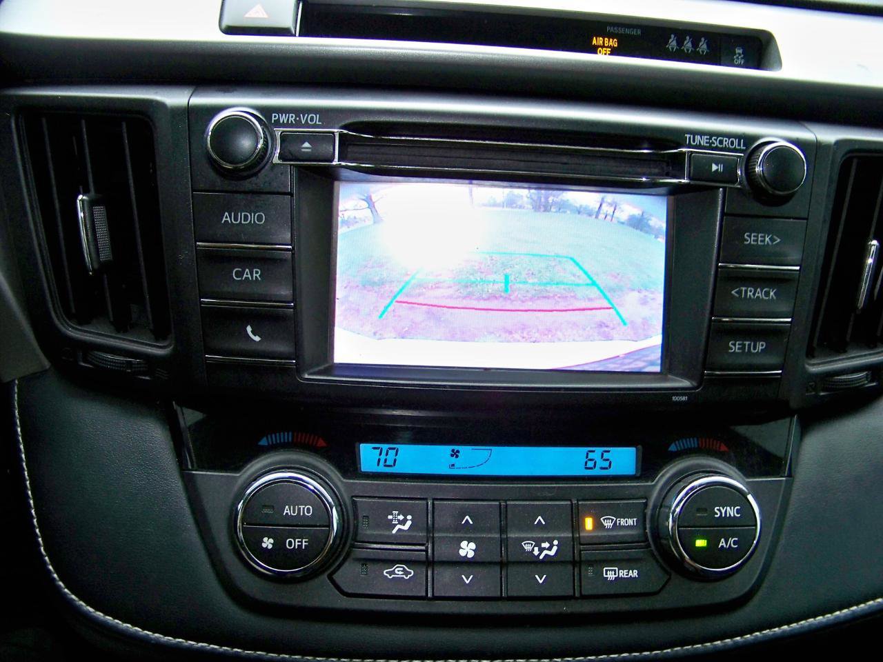 Used 2018 Toyota RAV4 XLE image 24