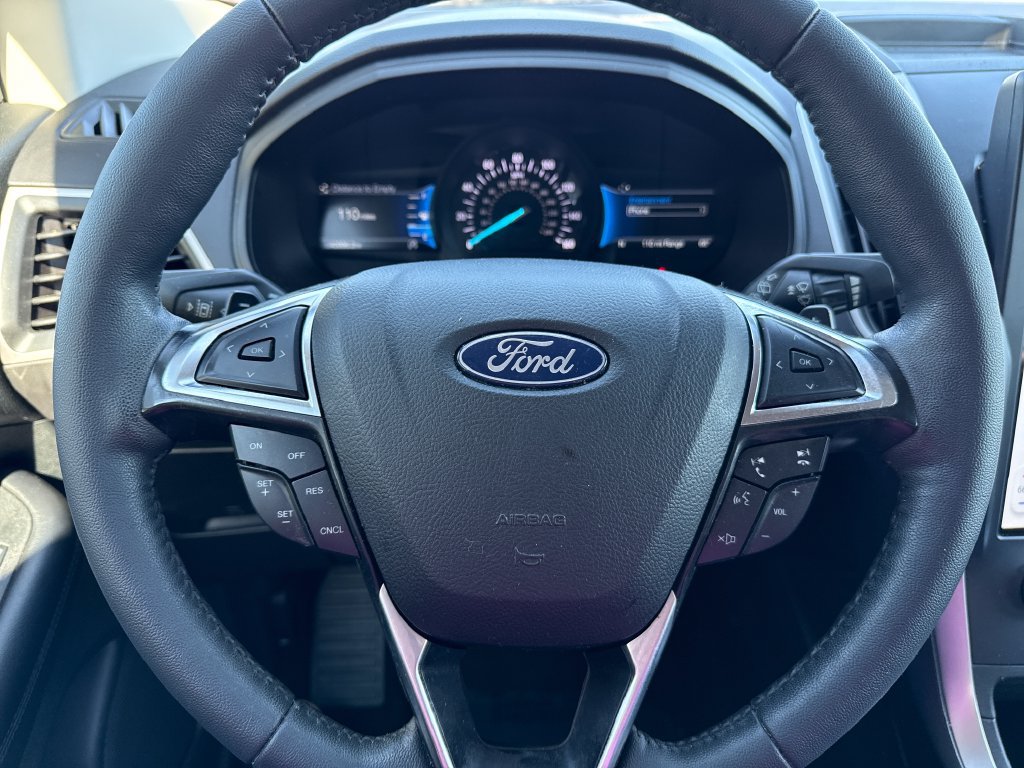 Used 2023 Ford Edge SEL w/ Convenience Package AWD/4WD image 11