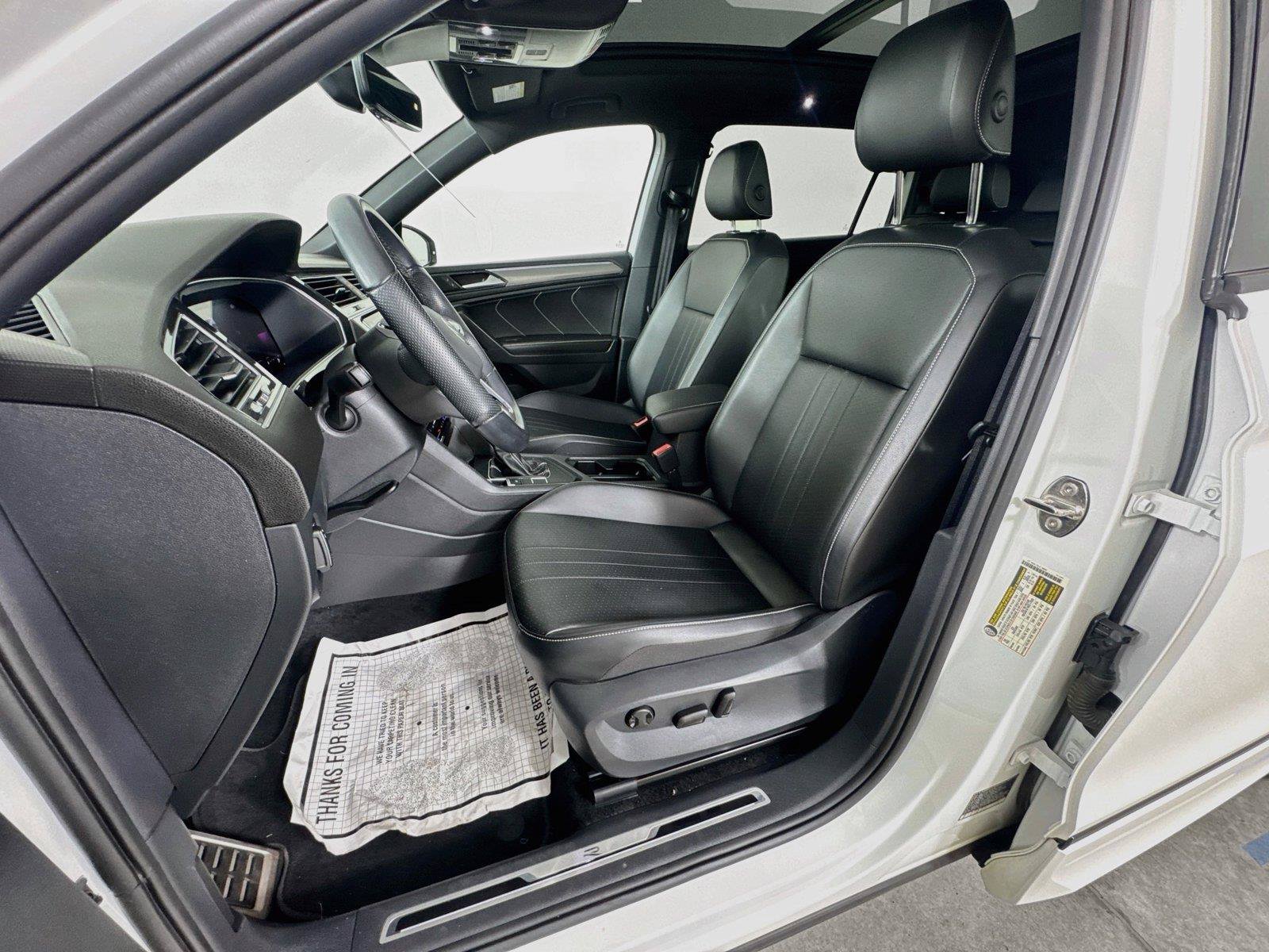 Certified 2023 Volkswagen Tiguan SE R-Line FWD image 20