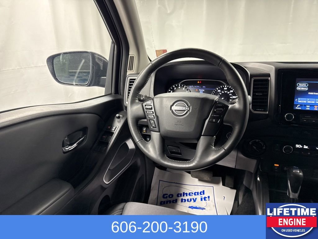 Used 2024 Nissan Frontier SV w/ SV Convenience Package image 28