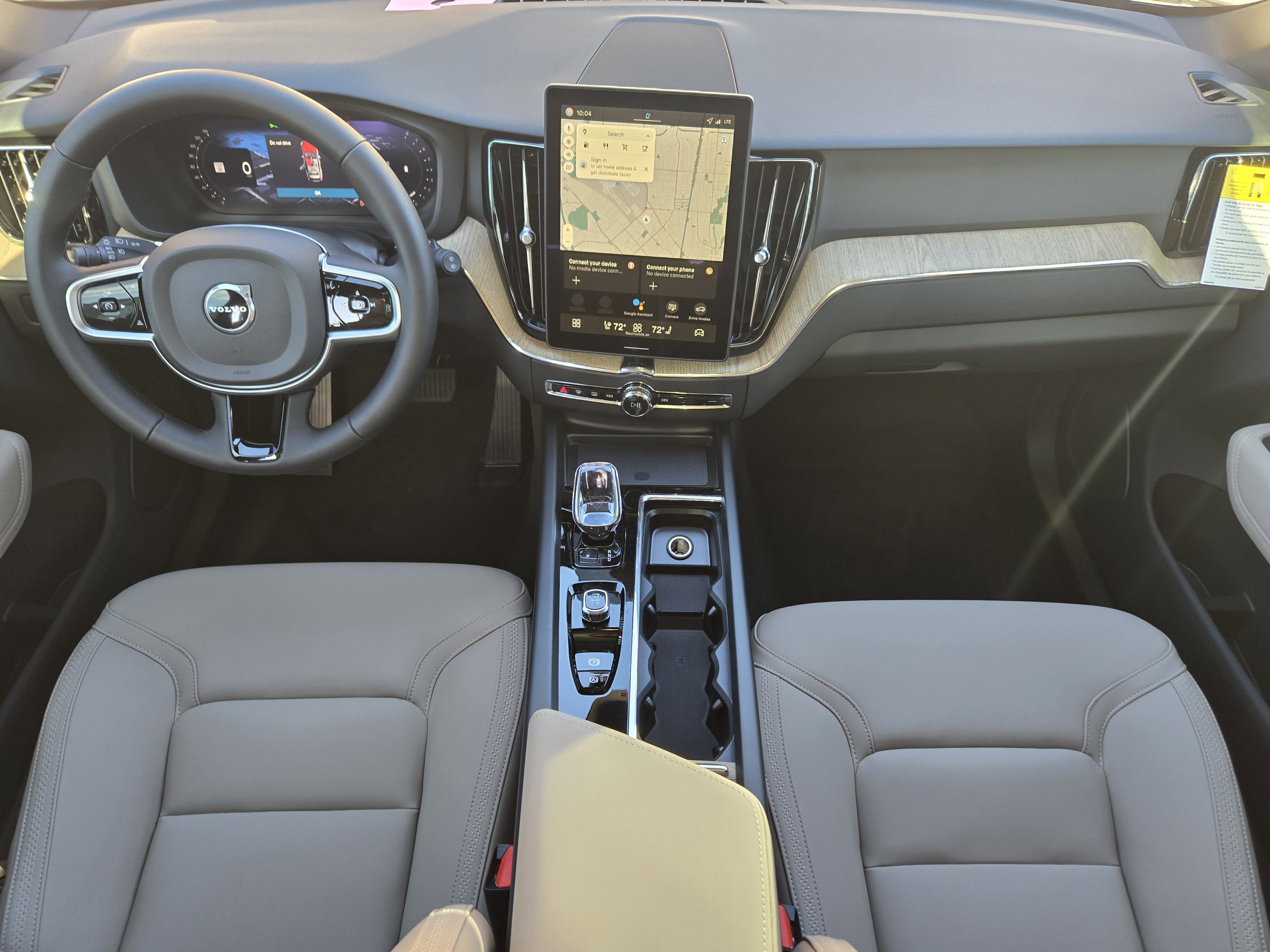 New 2026 Volvo XC60 B5 Plus w/ Climate Package AWD/4WD image 22