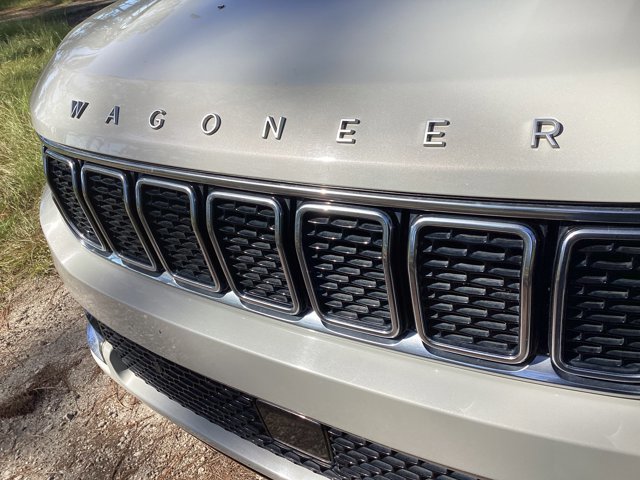 Used 2022 Jeep Wagoneer Series I w/ Premium Group I image 25