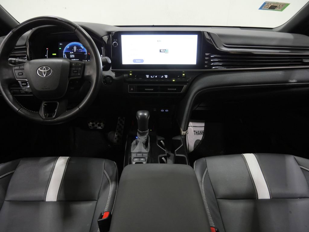 Used 2025 Toyota Camry SE w/ Multimedia Upgrade Package AWD/4WD image 11