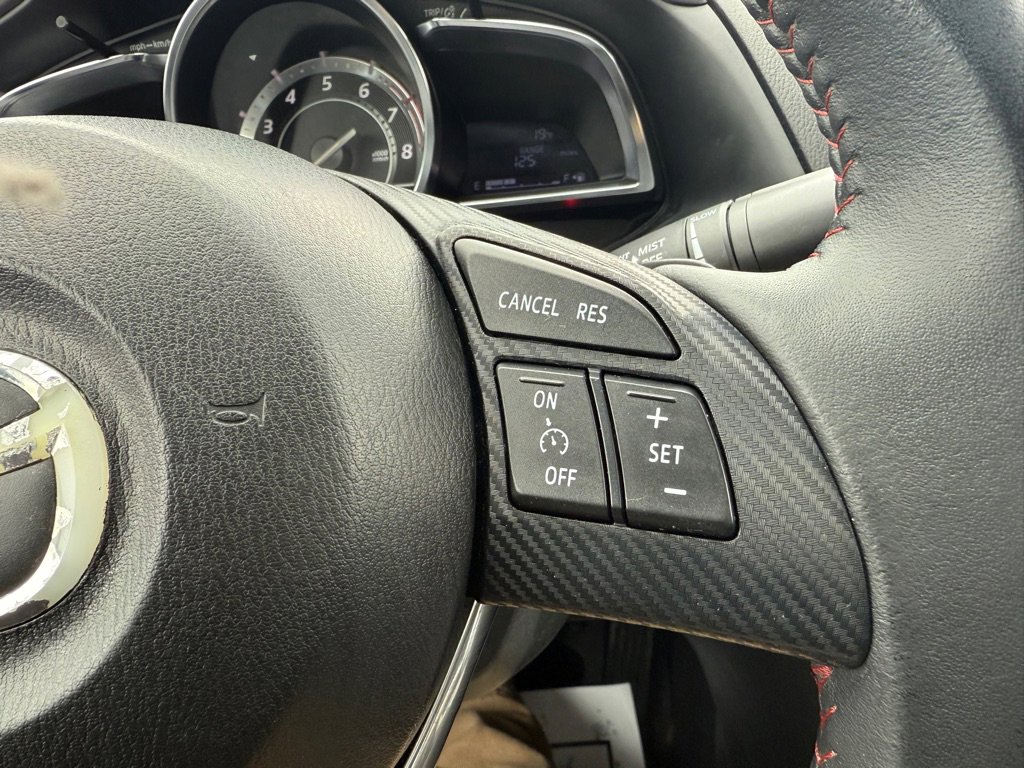 Used 2014 MAZDA MAZDA3 s Touring image 28