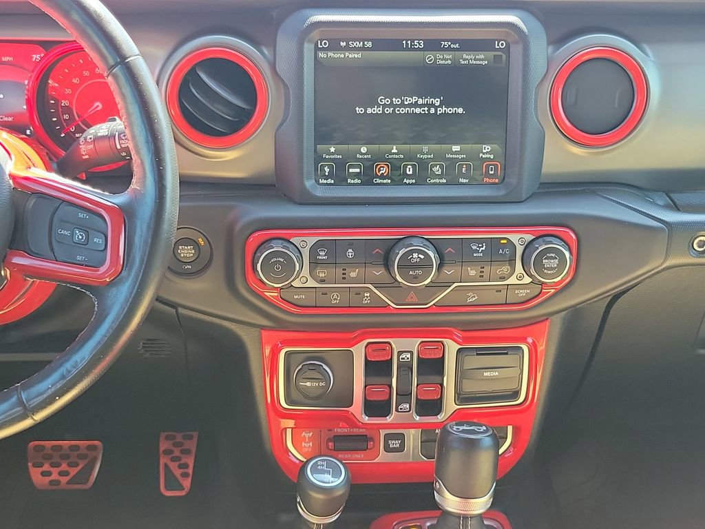 Used 2018 Jeep Wrangler Unlimited Rubicon w/ Dual Top Group AWD/4WD image 26