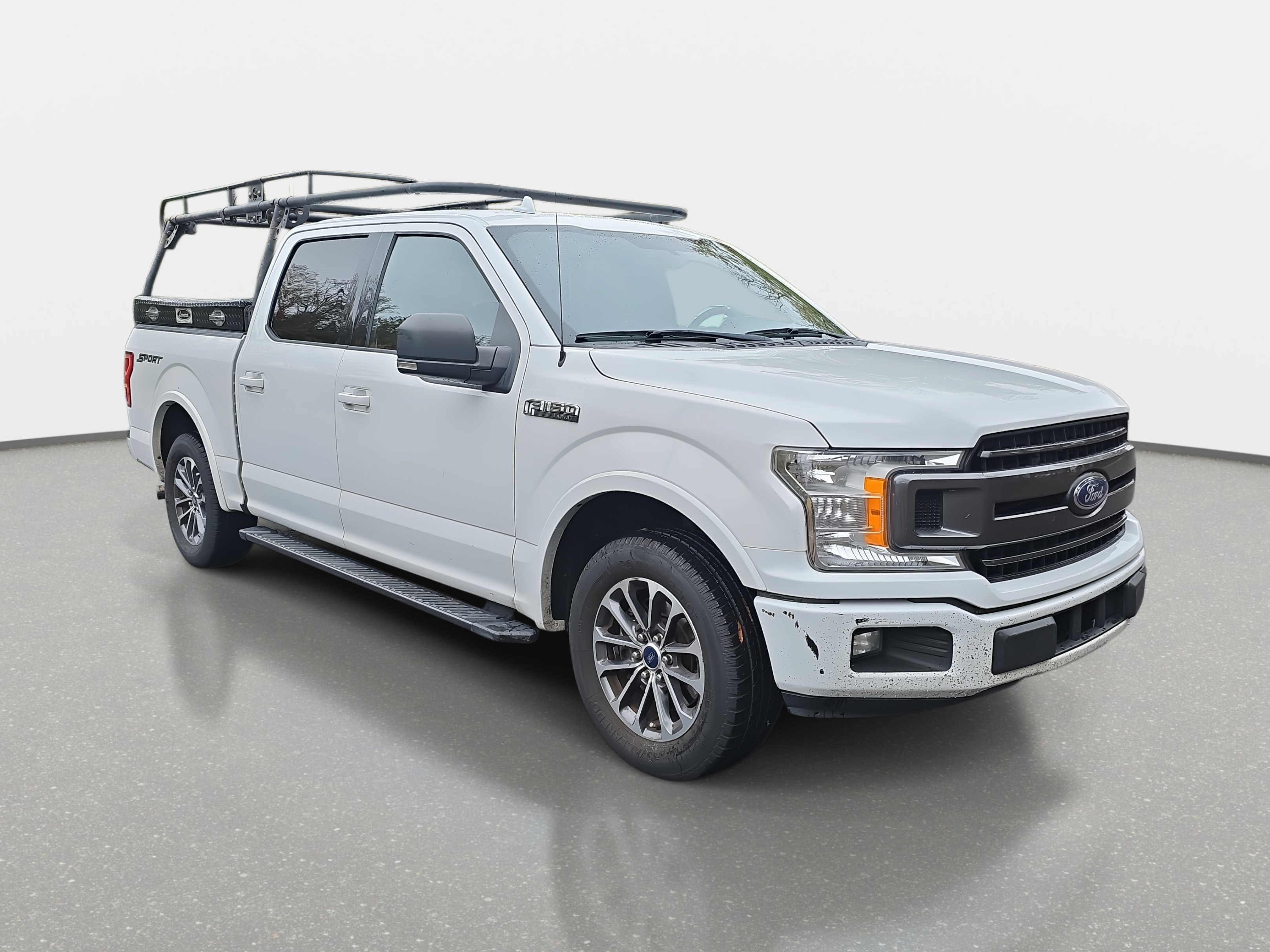 Used 2018 Ford F150 XLT w/ Equipment Group 302A Luxury image 3