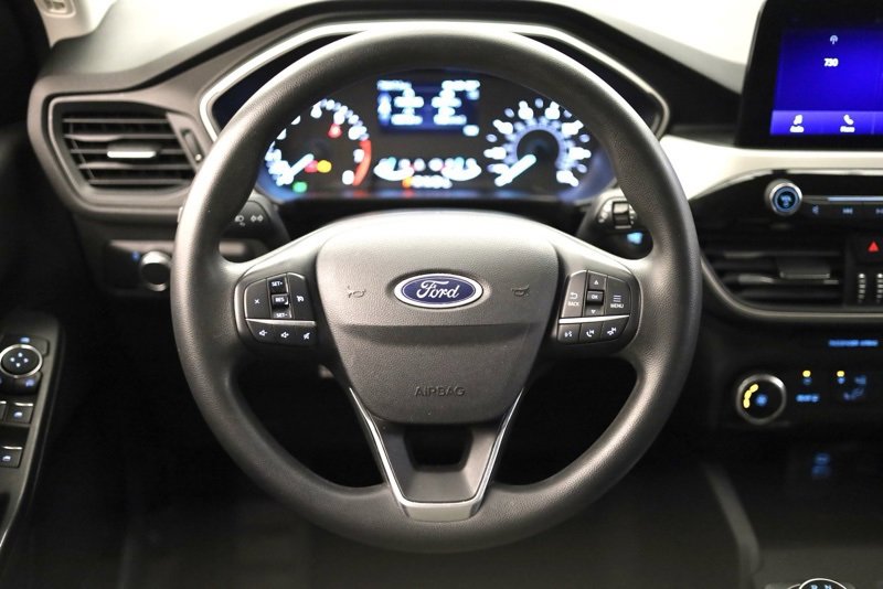 Used 2022 Ford Escape SE w/ SE Sport Appearance Package image 13