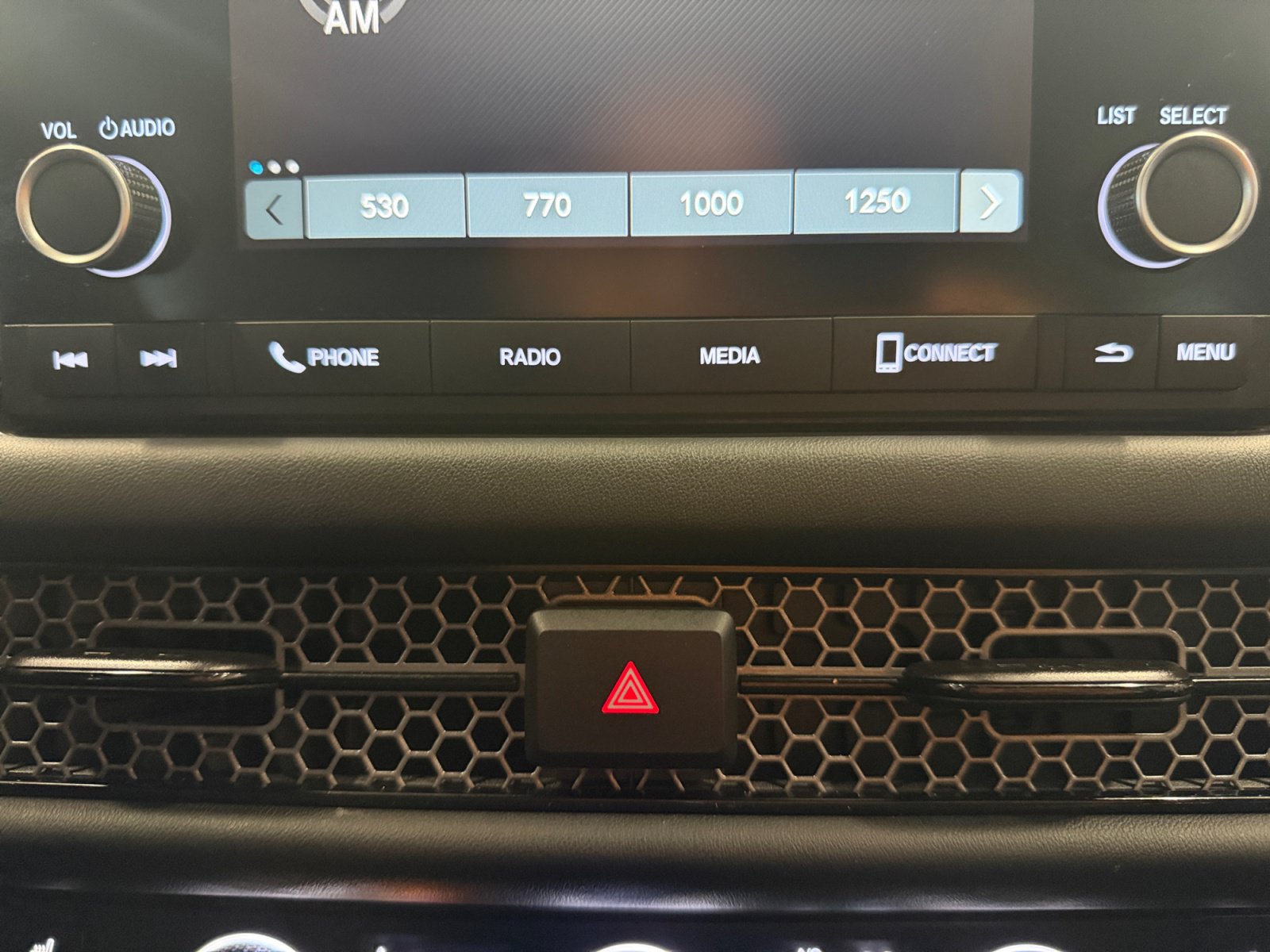 Used 2024 Honda HR-V Sport image 32