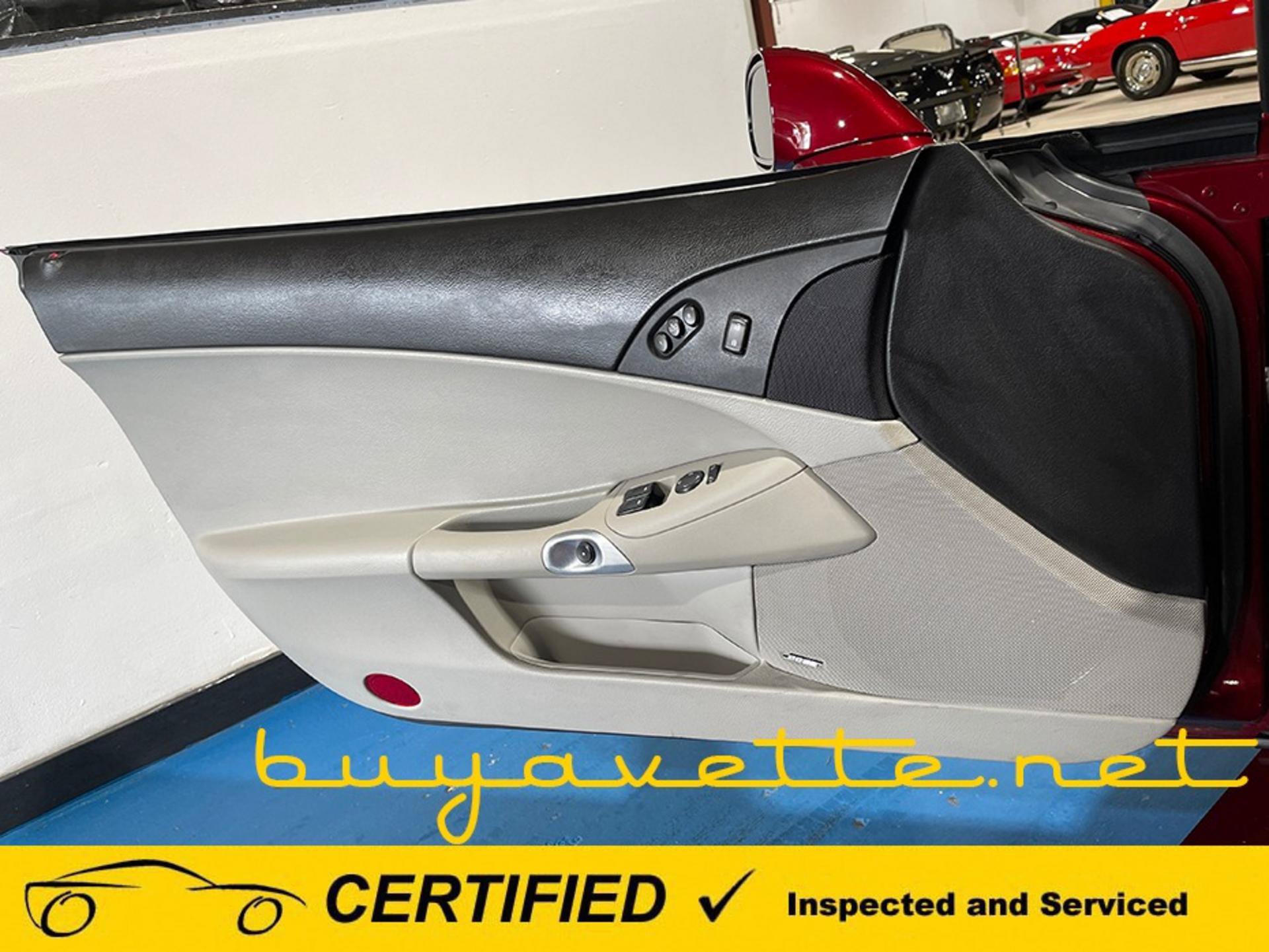 Used 2007 Chevrolet Corvette Convertible w/ Preferred Equipment Group RWD image 24