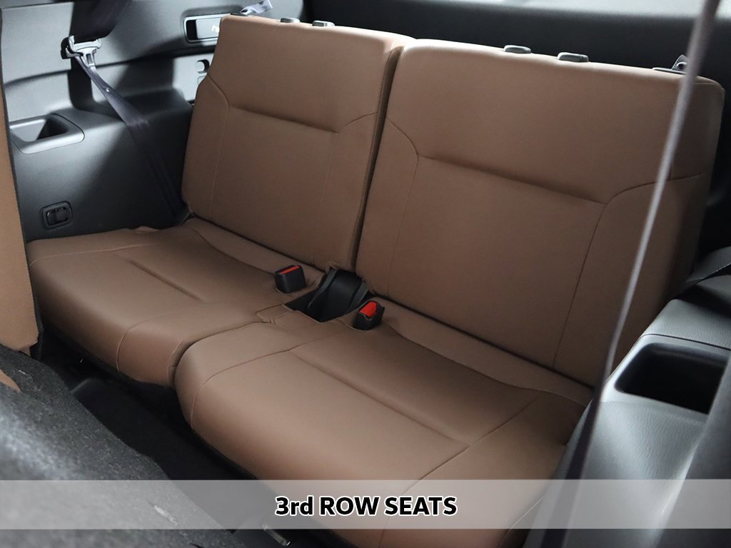 New 2025 Mitsubishi Outlander SEL image 13