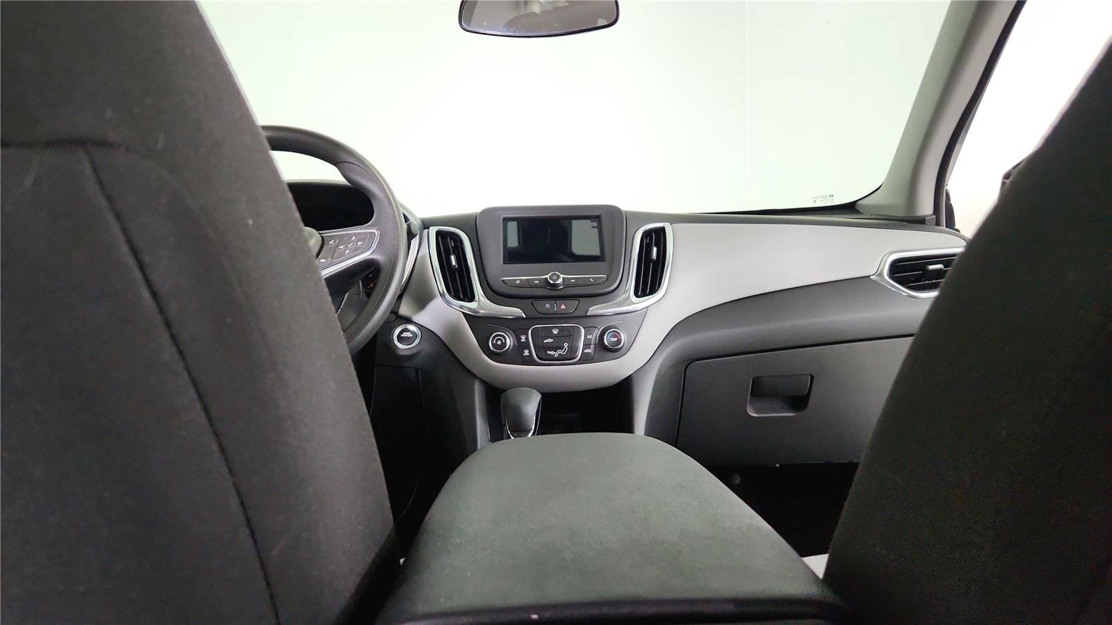 Used 2024 Chevrolet Equinox LS w/ LS Convenience Package FWD image 13