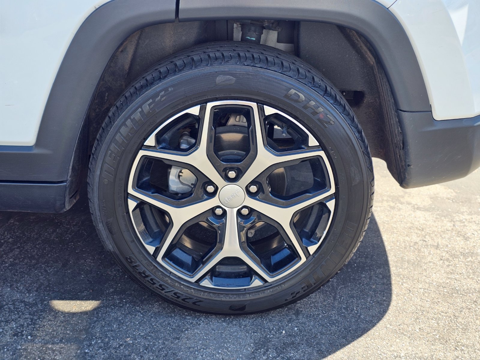 Used 2024 Jeep Compass Limited AWD/4WD image 15