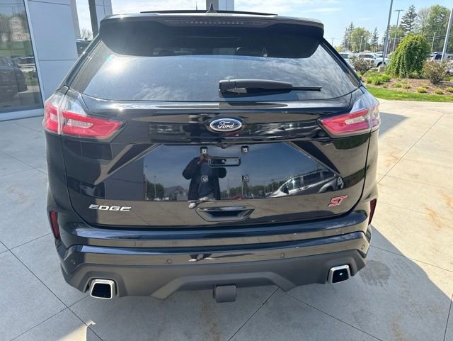 Used 2020 Ford Edge ST w/ Equipment Group 401A AWD/4WD image 6