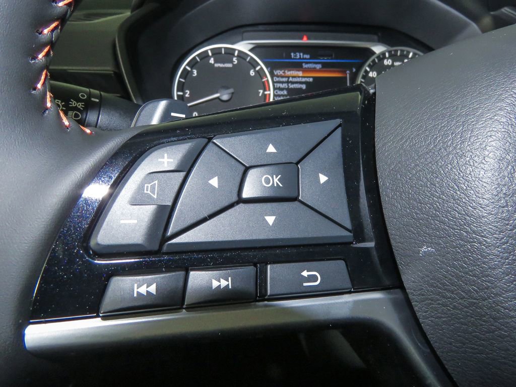 Used 2025 Nissan Altima 2.5 SR w/ SR Premium Package image 17