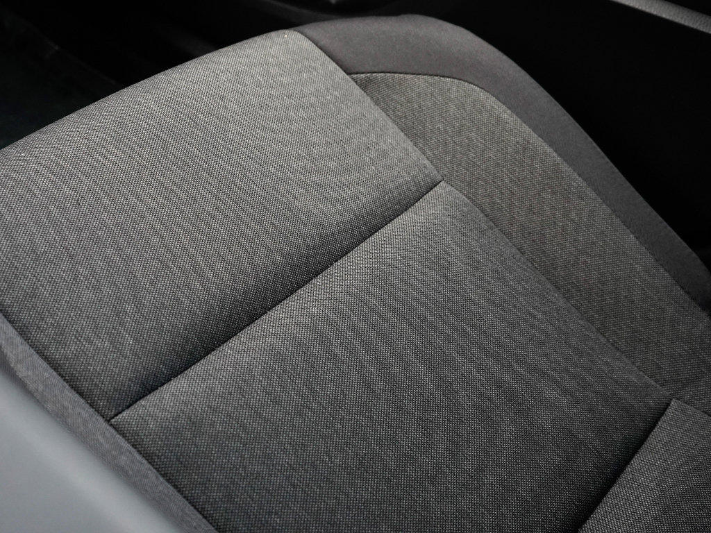 Used 2025 Toyota Camry LE FWD image 23