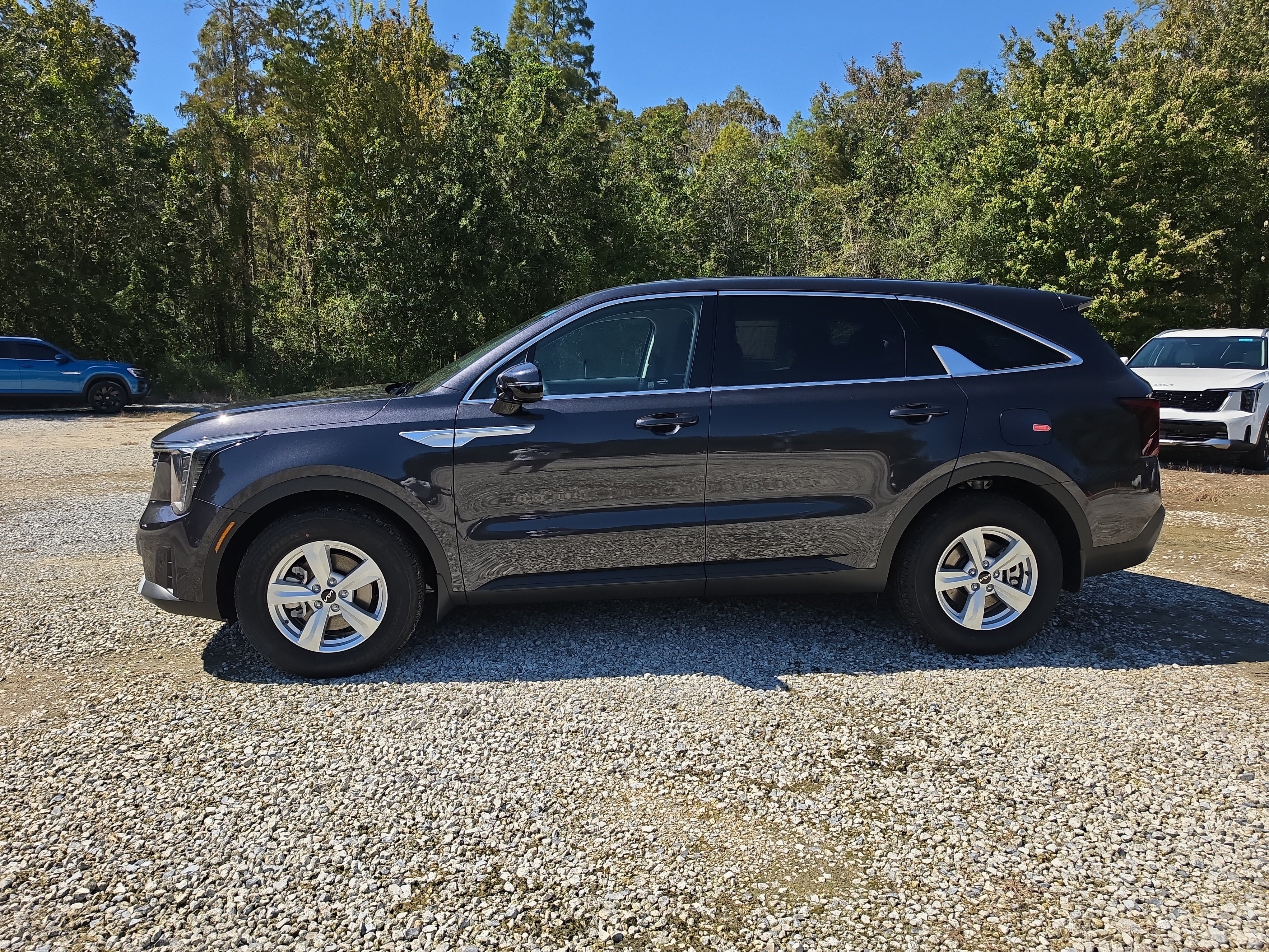 New 2026 Kia Sorento LX FWD image 5