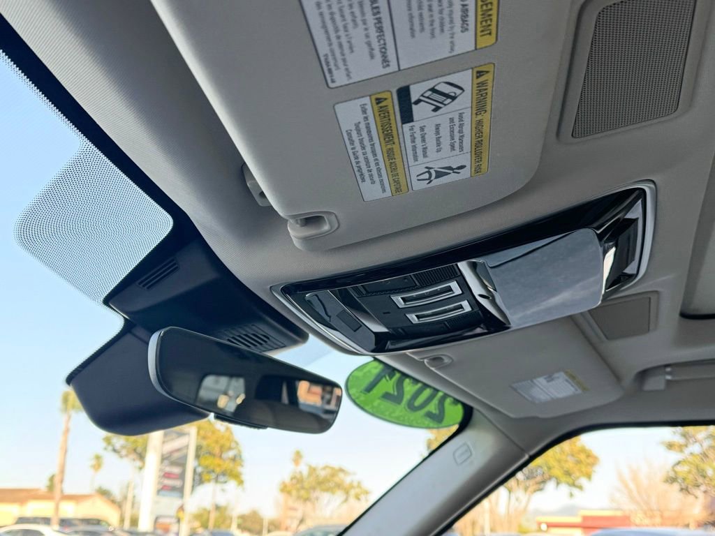 Used 2021 Land Rover Range Rover Westminster Edition image 20