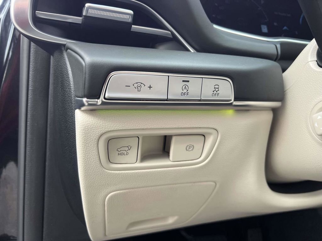 Used 2023 Genesis GV80 3.5T image 24