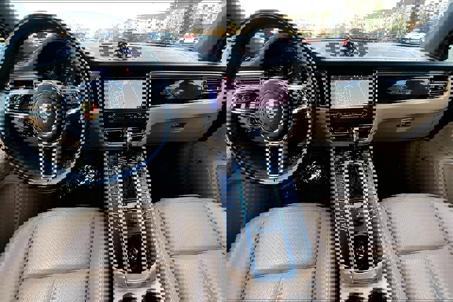 Used 2021 Porsche Macan image 13