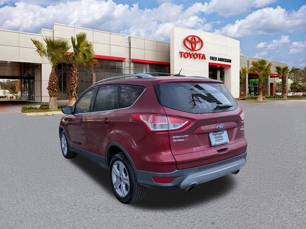 Used 2015 Ford Escape SE image 6