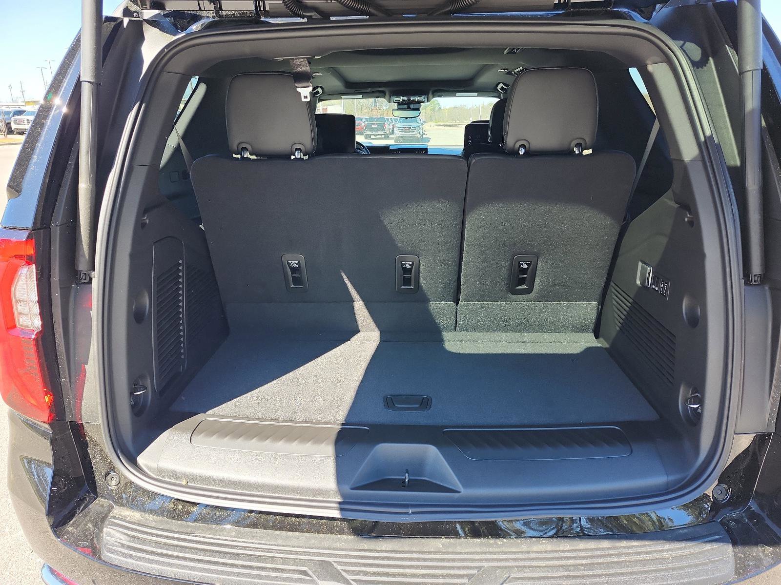 New 2026 GMC Yukon Elevation w/ Elevation Premium Package image 8