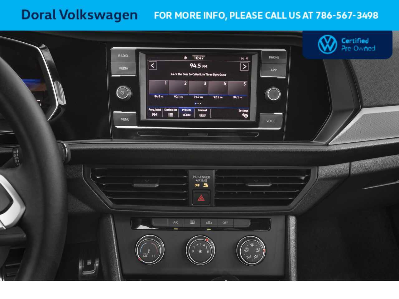 Used 2022 Volkswagen Jetta Sport image 7