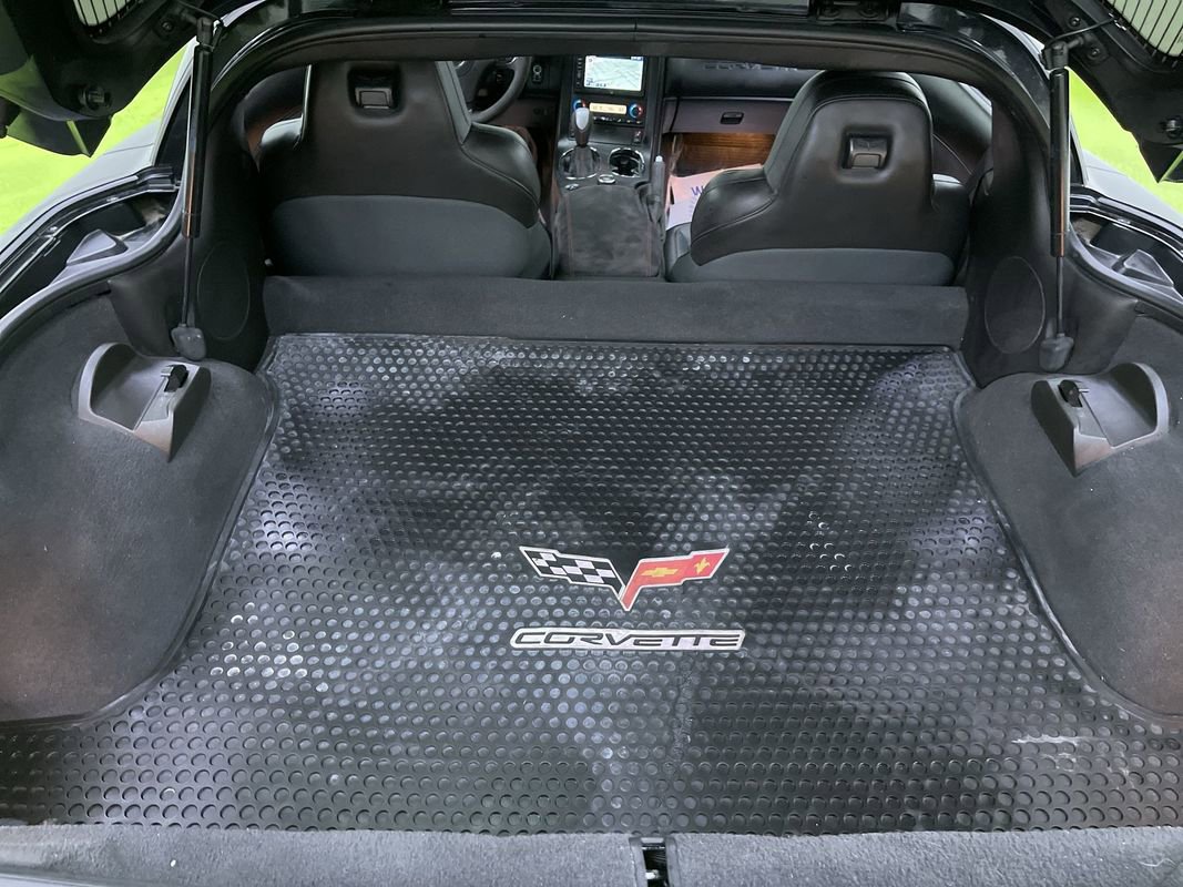 Used 2012 Chevrolet Corvette Coupe w/ 3LT Preferred Equipment Group image 26