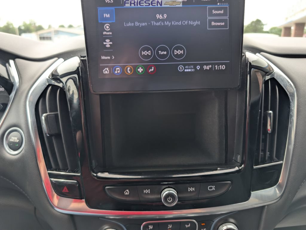 Used 2023 Chevrolet Traverse LT FWD image 15