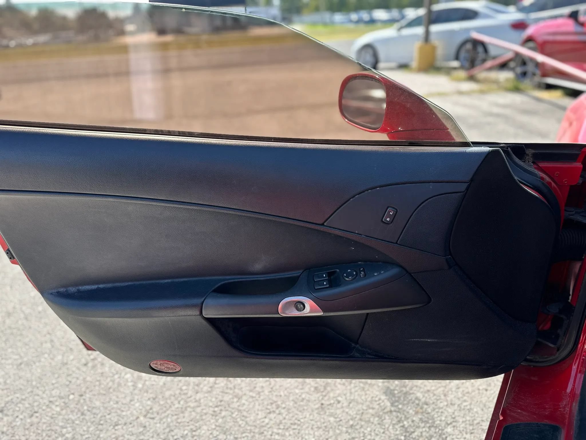 Used 2006 Chevrolet Corvette Coupe RWD image 13