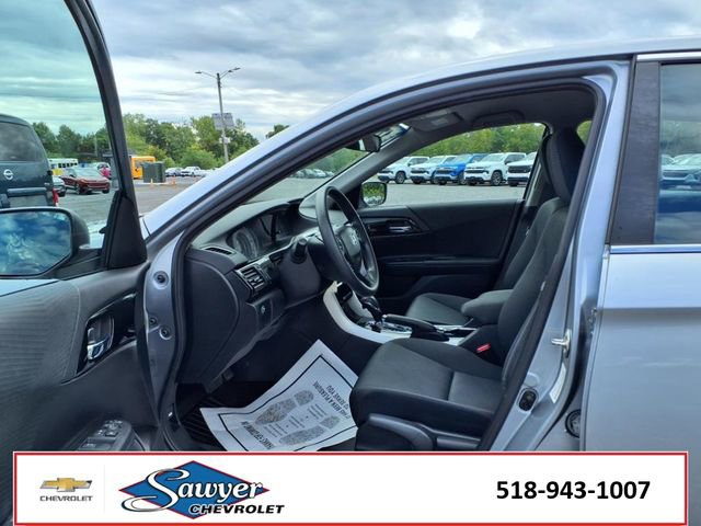 Used 2017 Honda Accord LX image 12