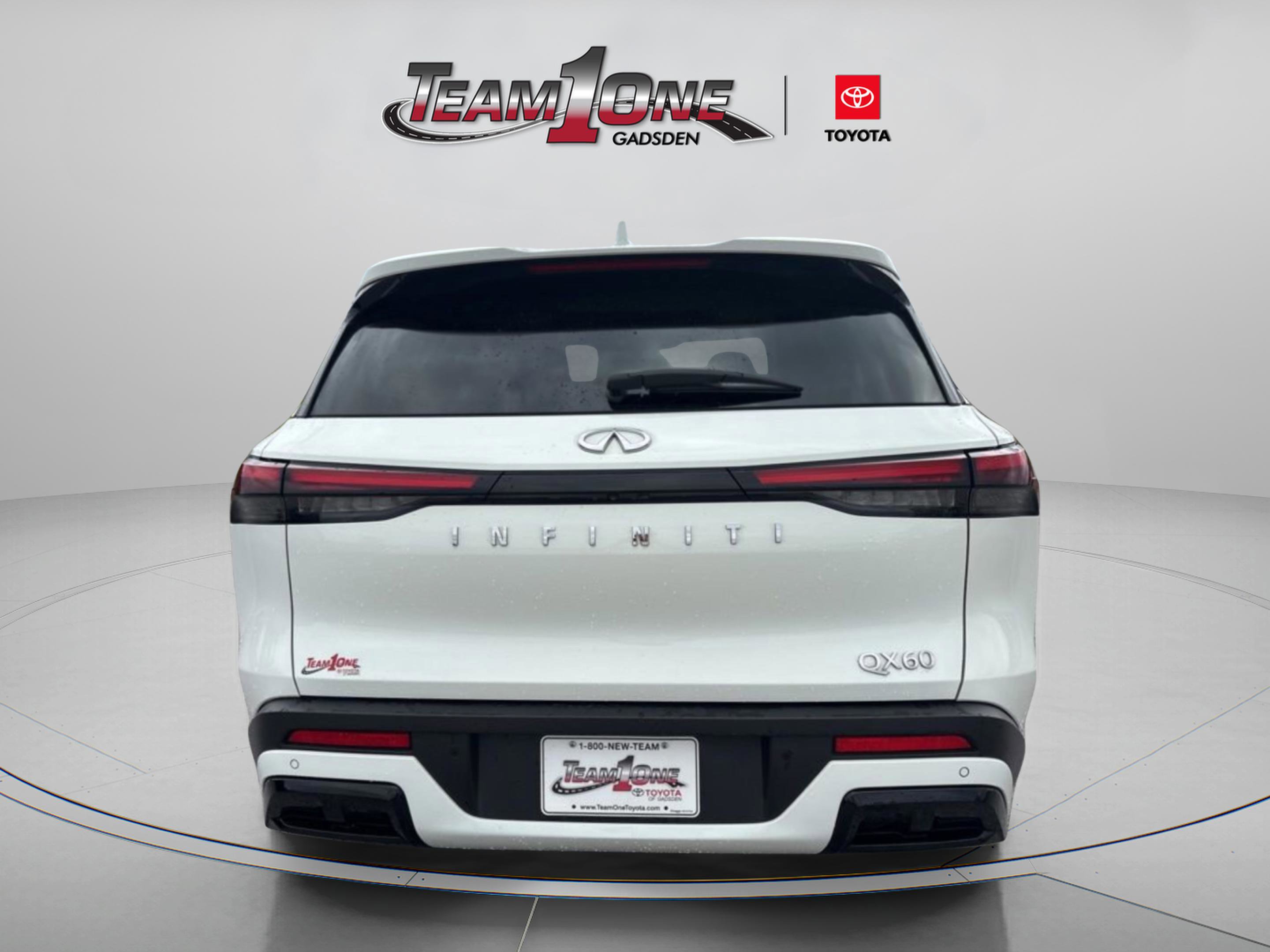 Used 2023 INFINITI QX60 Pure image 9