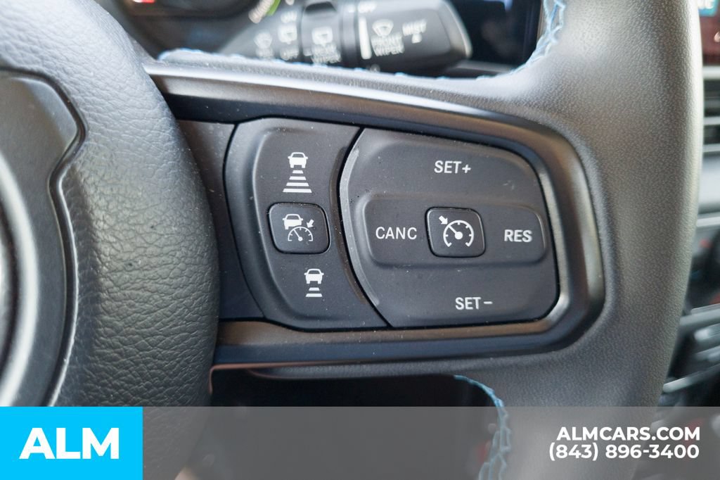 Used 2024 Jeep Wrangler Unlimited Rubicon 4xe AWD/4WD image 28