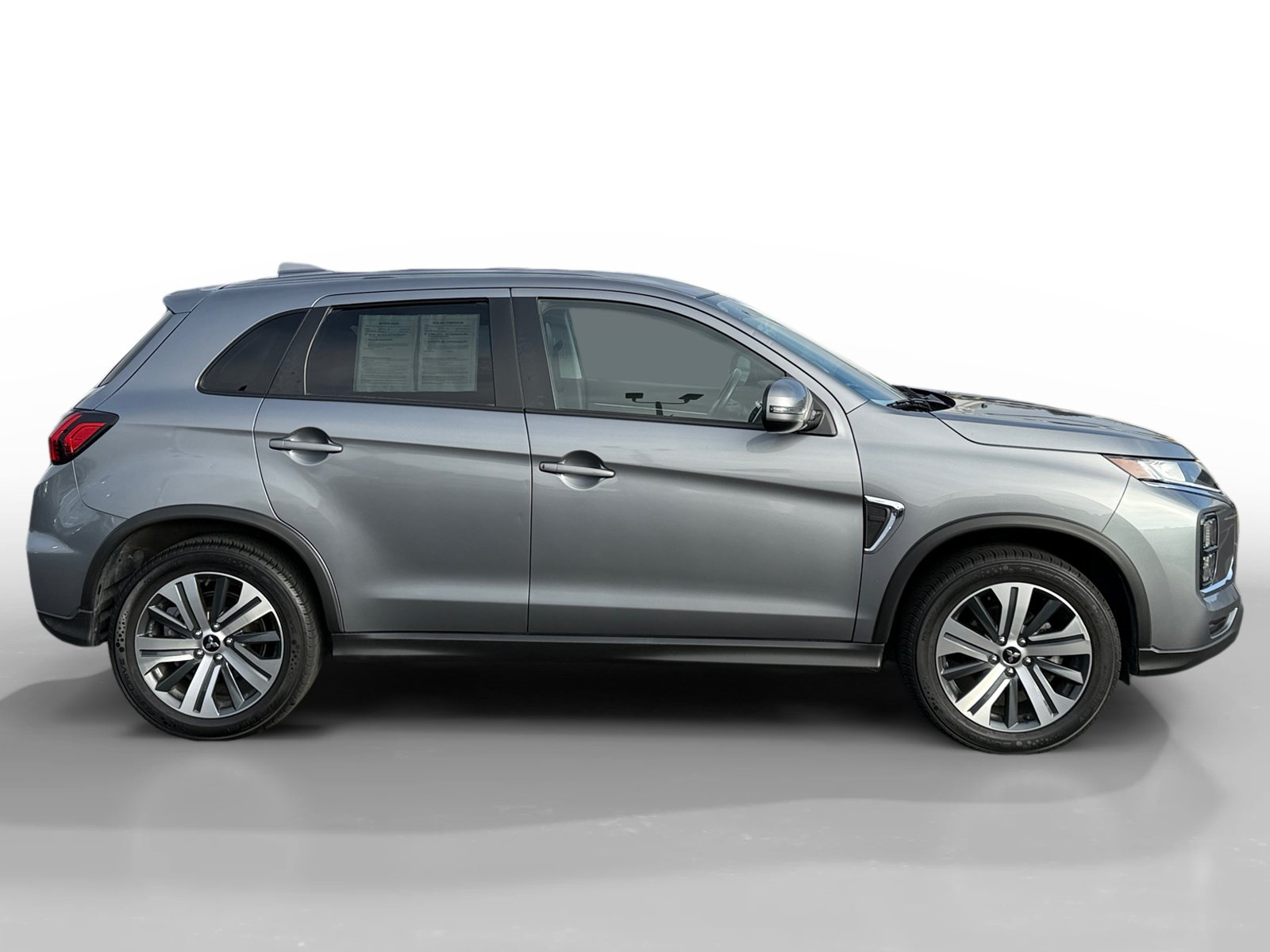 Used 2024 Mitsubishi Outlander Sport SE AWD/4WD image 6