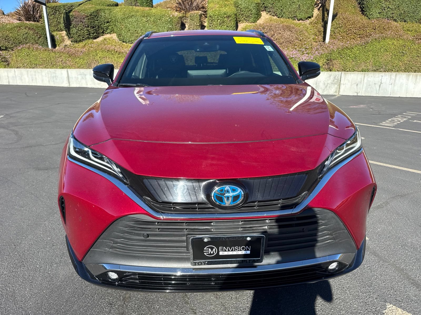 Used 2023 Toyota Venza Nightshade AWD/4WD image 2