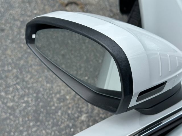 Used 2019 Audi A4 2.0T Premium Plus w/ Premium Plus Package FWD image 15