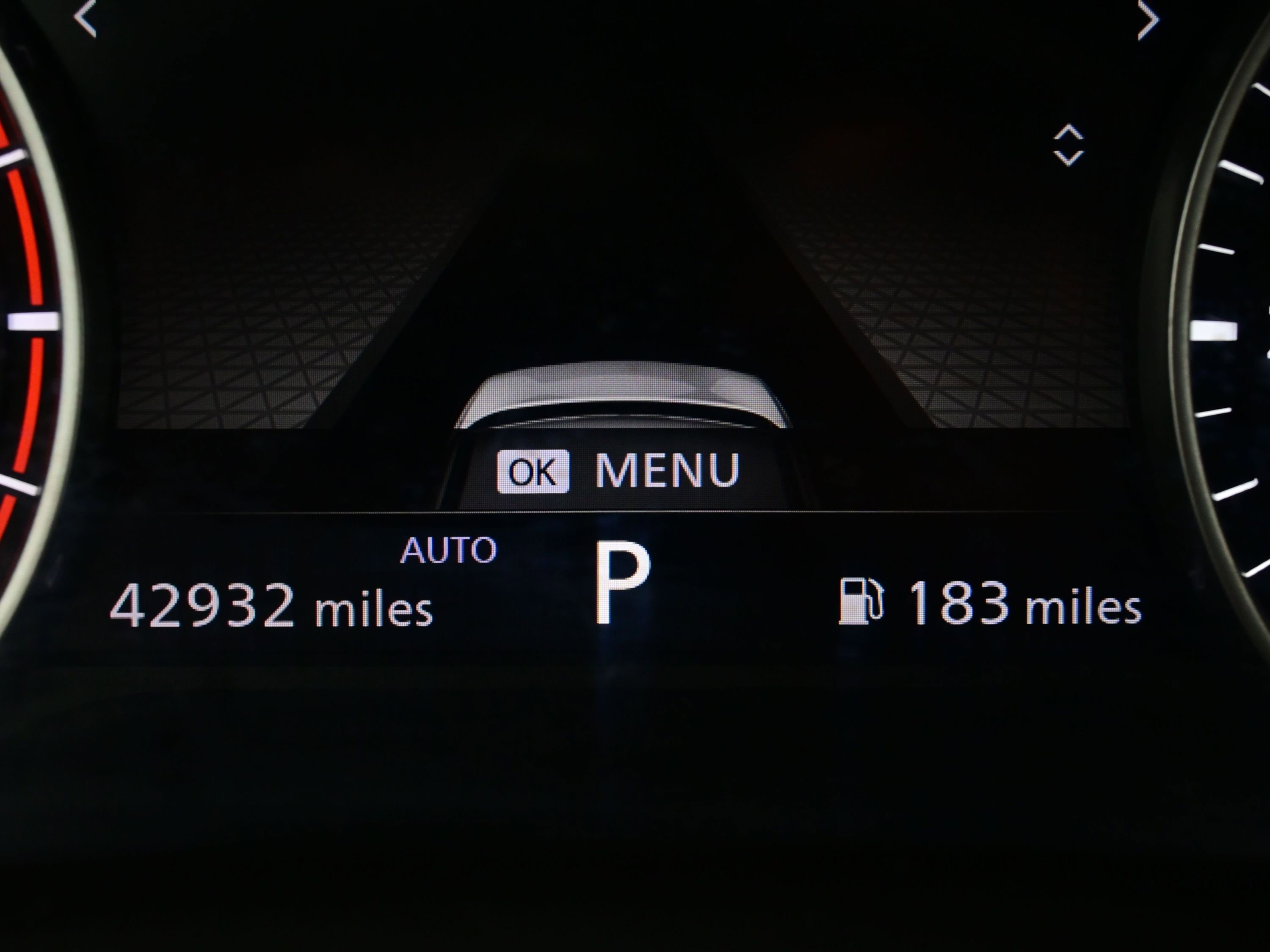 Used 2023 Nissan Rogue SV image 25