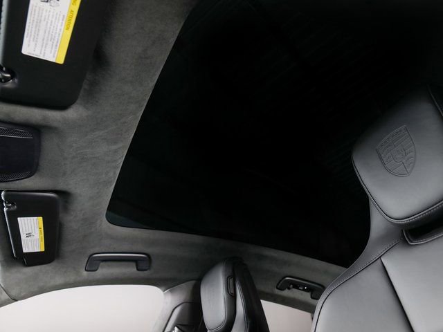 New 2026 Porsche Taycan GTS image 26