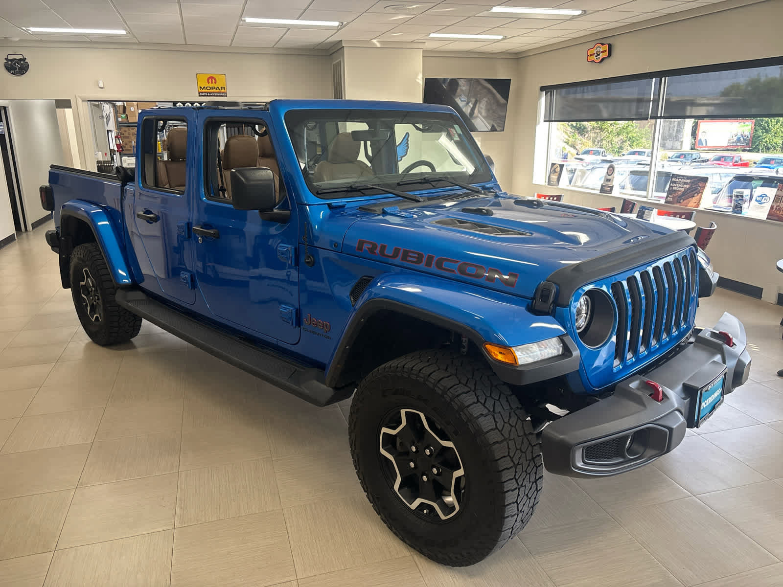 Used 2022 Jeep Gladiator Rubicon w/ Cold Weather Group image 3